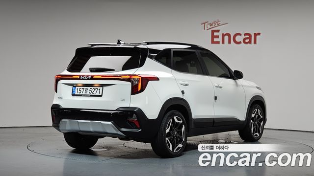 Kia Seltos из Кореи Encar