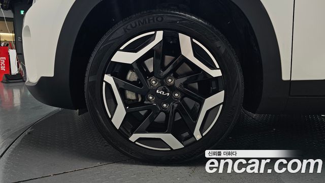 Kia Seltos из Кореи Encar