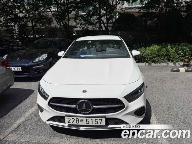 Mercedes-Benz A-Class A220 Hatchback — пробег 1 650 км — фото 1 из 5