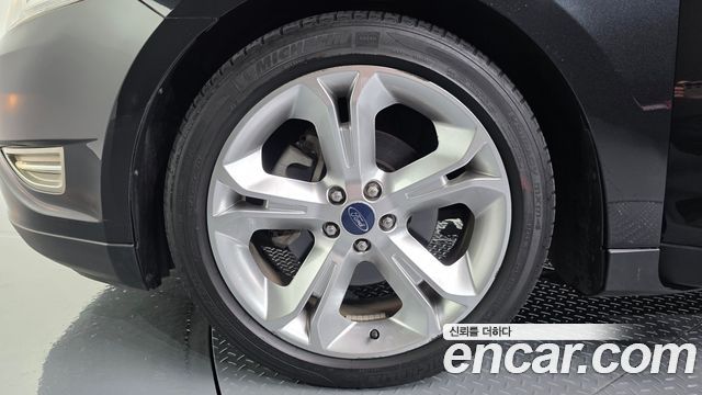 Ford Taurus из Кореи Encar