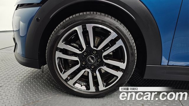 Mini Cooper Convertible из Кореи Encar