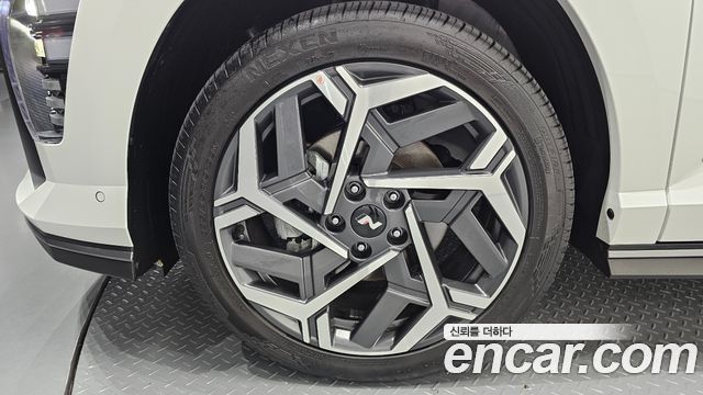 Hyundai Kona из Кореи Encar