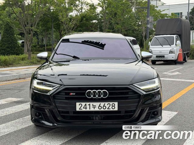 Audi S8 из Кореи Encar