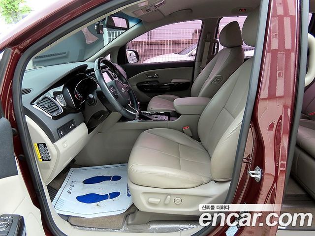 Kia Carnival из Кореи Encar