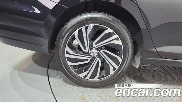 Volkswagen Jetta из Кореи Encar