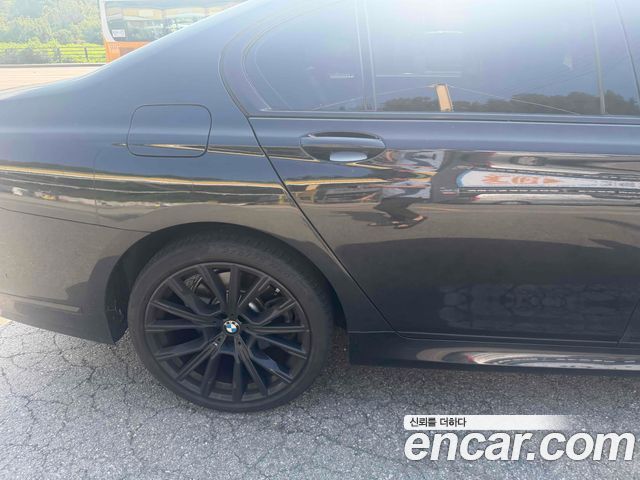 BMW 7-Series из Кореи Encar