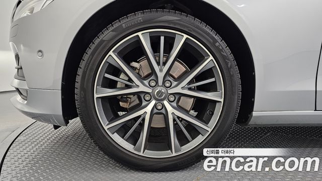 Volvo S90 из Кореи Encar