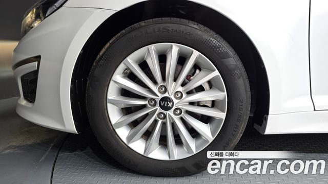 Kia K5 из Кореи Encar
