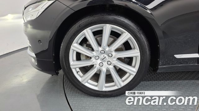 Volvo S90 из Кореи Encar