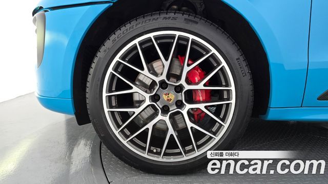 Porsche Macan из Кореи Encar