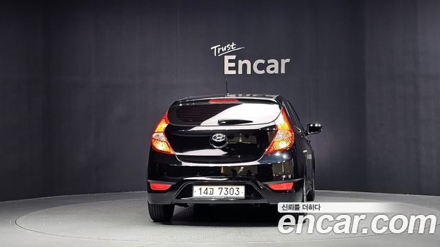 Hyundai Accent из Кореи Encar