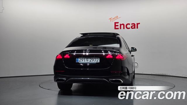 Mercedes-Benz E-Class из Кореи Encar