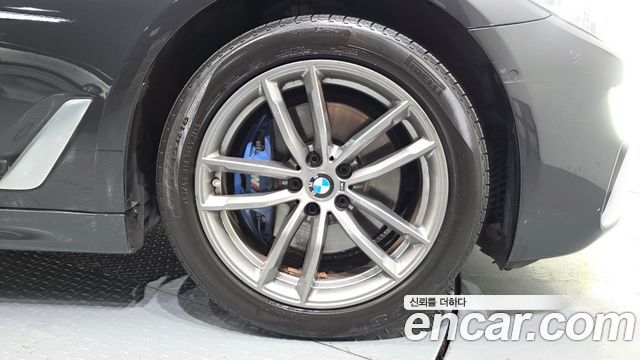 BMW 5-Series из Кореи Encar