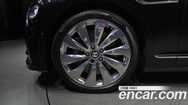 Bentley Flying Spur из Кореи Encar