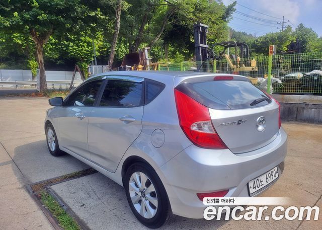 Hyundai Accent 1.4 VVT Modern — пробег 107 666 км — фото 5 из 5