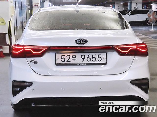Kia K3 из Кореи Encar