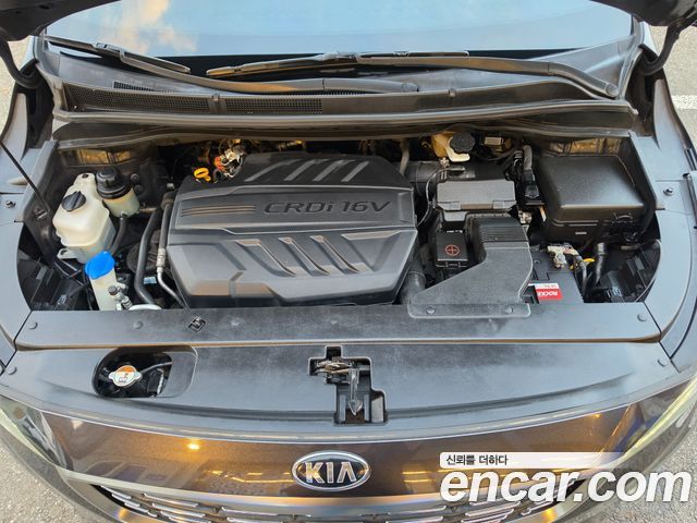 Kia Carnival 9-Seater Prstige — пробег 81 817 км — фото 5 из 5