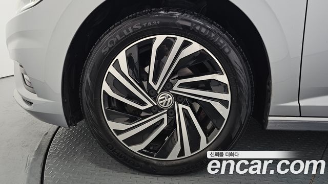 Volkswagen Jetta из Кореи Encar