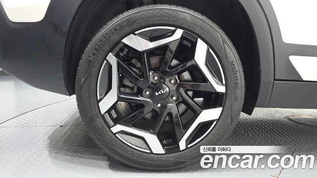 Kia Seltos из Кореи Encar