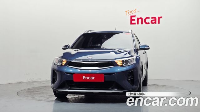 Kia Stonic из Кореи Encar