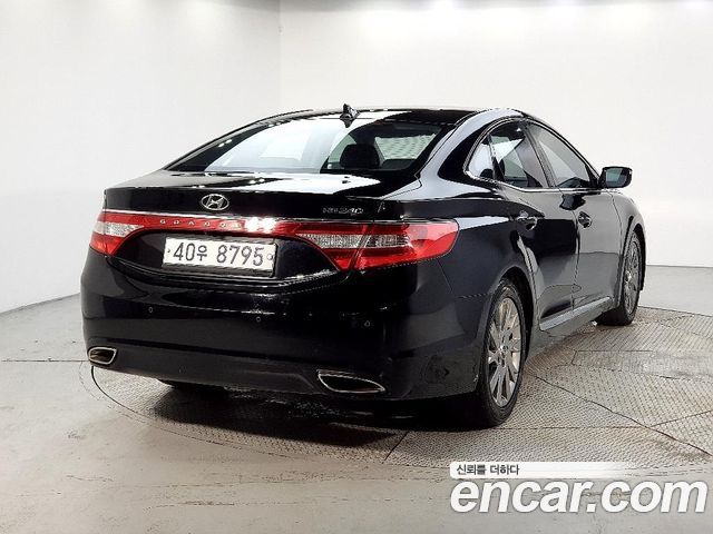 Hyundai Grandeur из Кореи Encar