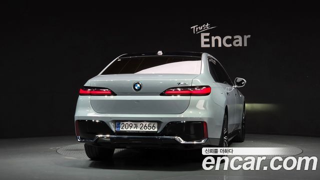 BMW 7-Series из Кореи Encar