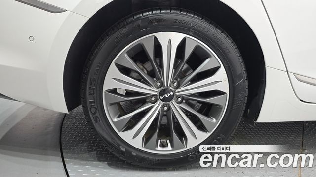 Kia K8 из Кореи Encar