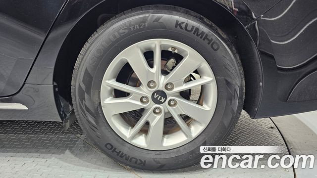 Kia K5 из Кореи Encar