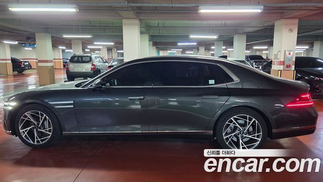 Genesis G90 Gasoline 3.5 Turbo AWD — пробег 83 068 км — фото 2 из 5