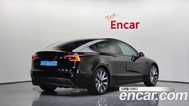 Tesla Model 3 RWD — пробег 15 143 км — фото 2 из 5