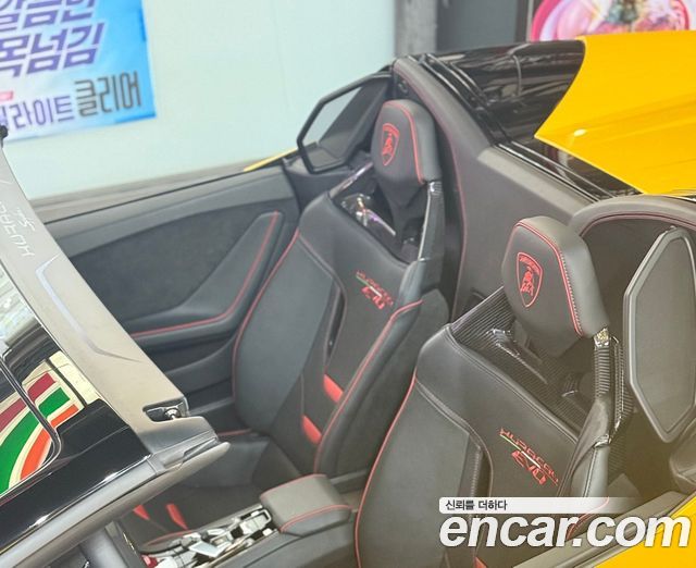 Lamborghini Huracan LP640-4 EVO Spyder — пробег 13600 км