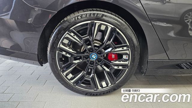 BMW i5 из Кореи Encar