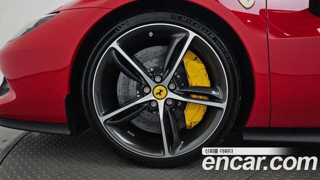 Ferrari 296 3.0 V6 — пробег 1160 км