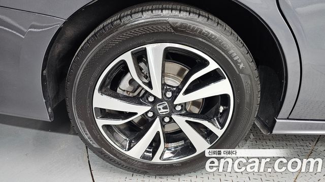 Honda Odyssey 3.5 5th 2019 — пробег 61 515 км