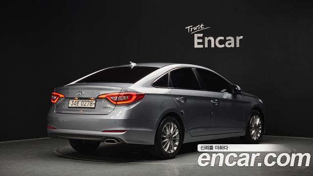 Hyundai Sonata 2.0 Smart — пробег 31 354 км — фото 2 из 5