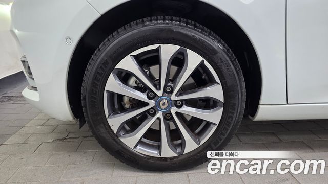 Renault (Samsung) Zoe из Кореи Encar