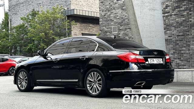 Hyundai Genesis BH330 Premium Standard — пробег 138431 км