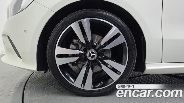 Mercedes-Benz A-Class из Кореи Encar
