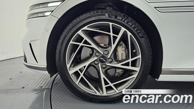 Genesis G90 из Кореи Encar