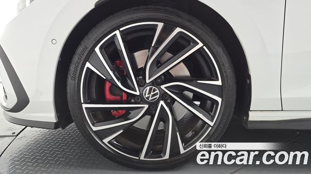 Volkswagen Golf из Кореи Encar