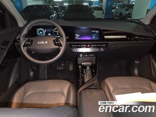 Kia Niro Prestige — пробег 28595 км