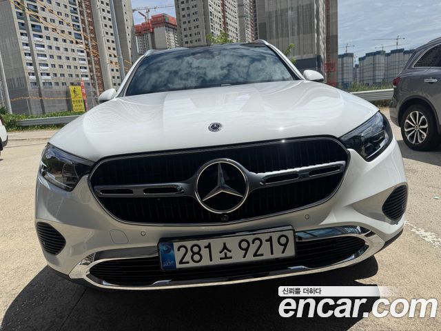 Mercedes-Benz GLC-Class GLC 300 4MATIC Avantgarde — пробег 1 000 км — фото 3 из 5