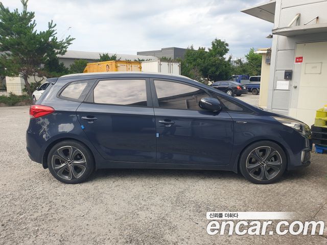 Kia Carens из Кореи Encar