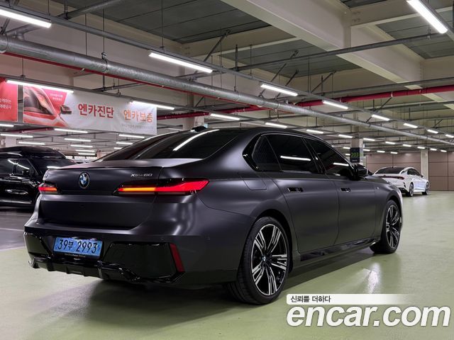 BMW i7 из Кореи Encar