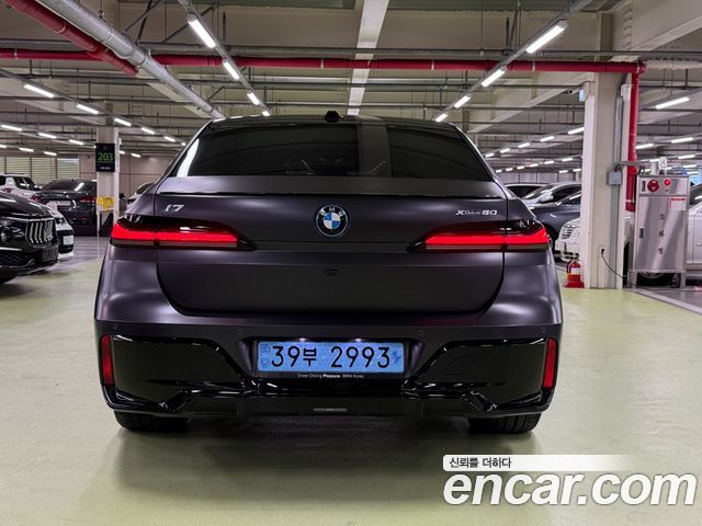 BMW i7 из Кореи Encar