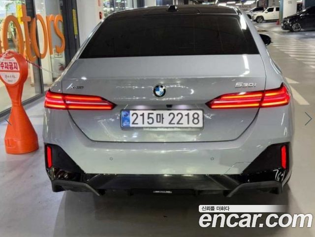 BMW 5-Series 530i xDrive M Sport — пробег 12388 км