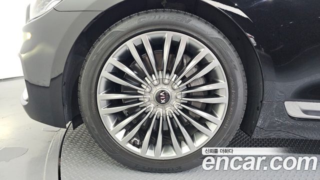 Kia K9 из Кореи Encar