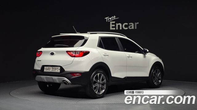 Kia Stonic Diesel 1.6 Prestige — пробег 115 150 км — фото 2 из 5