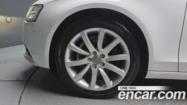 Audi A4 из Кореи Encar