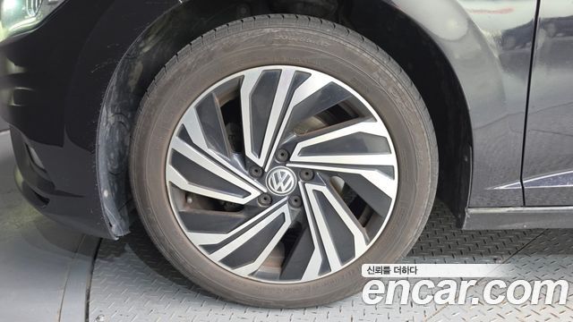 Volkswagen Jetta из Кореи Encar